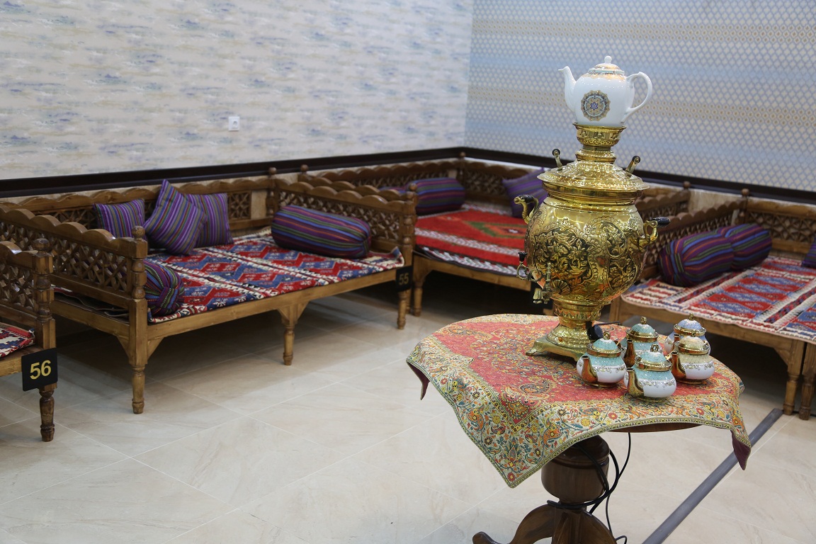 رستوران پیروز 1