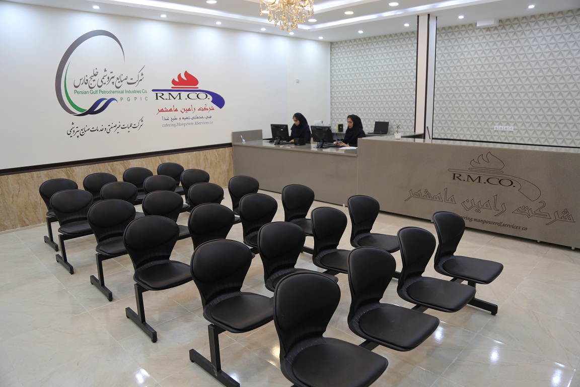 رستوران پیروز 8