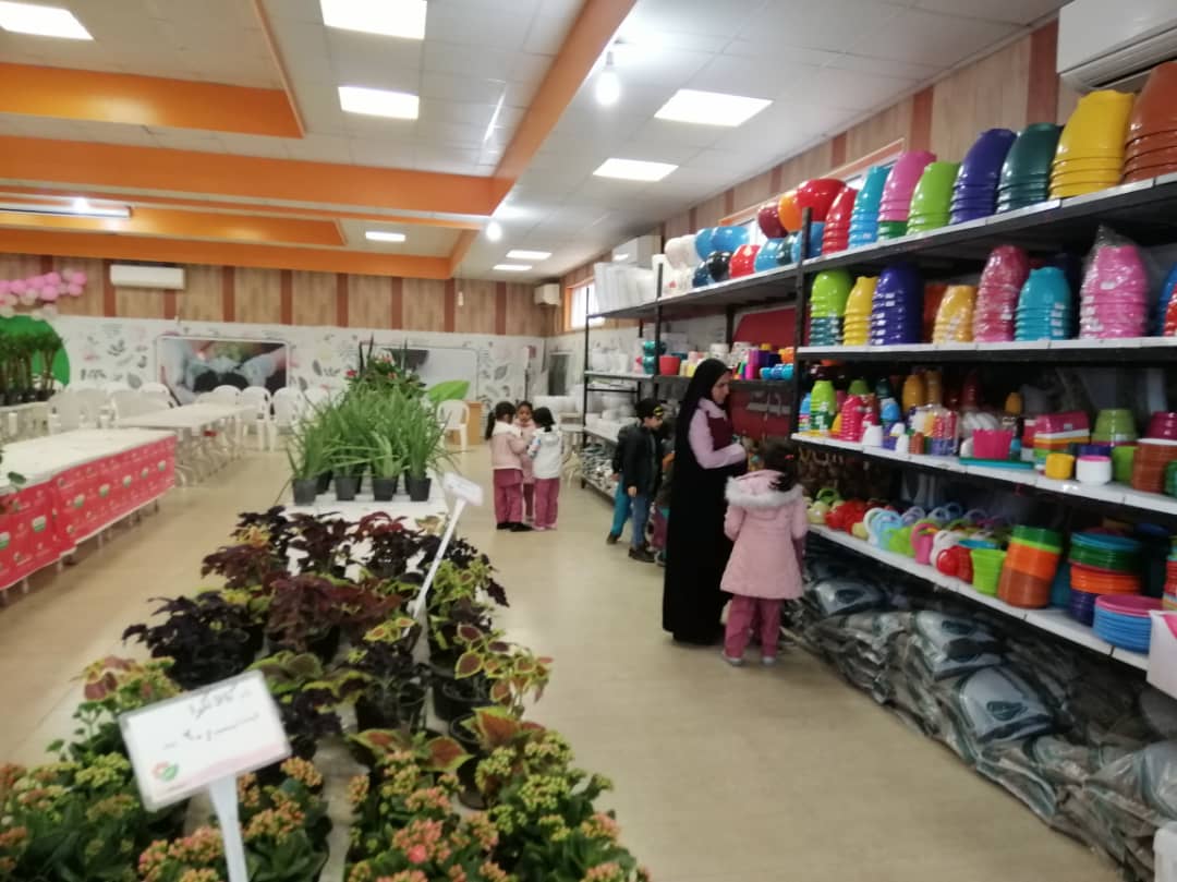 بازدید از نمایشگاه گل و گیاه 23 دی 2