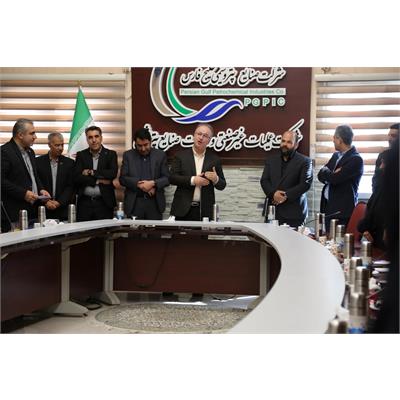 دیدار مدیرعامل شرکت عملیات غیرصنعتی با کارورزان آزمون استخدامی 1403 2