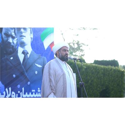 برگزاری مراسم نمادین استقبال از ورود حضرت امام خمینی (ره) در فرودگاه بندرماهشهر 9