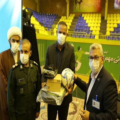 اهدا البسه ورزشی 17