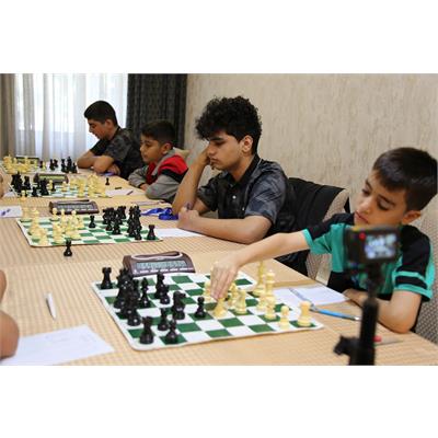 مسابقات پسران زیر25 سال 10