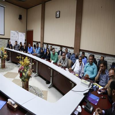 نشست صمیمی مدیر روابط عمومی شرکت صنایع پتروشیمی خلیج فارس 7