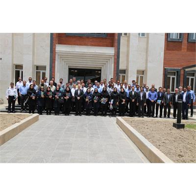تجلیل از کارگران نمونه شرکت عملیات غیرصنعتی بندرماهشهر 1