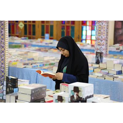 نمایشگاه کتاب 7