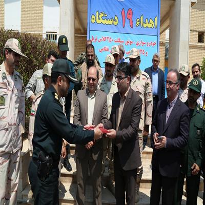 اهدا وسیله نقلیه به نیروی انتظامی 4