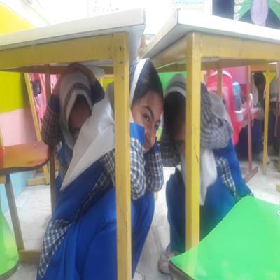 مانور زلزله 8