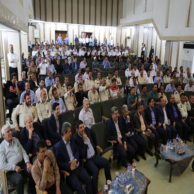 مراسم گرامیداشت روز کار و کارگر 98 4