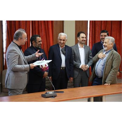 تقدیر مدیرعامل 6