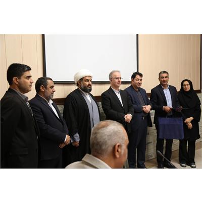 جلسه تقدیر از کتابداران شهرستان بندر ماهشهر به مناسبت هفته کتاب و کتابخوانی 3