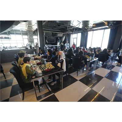 آغاز دومین دوره مسابقات ورزشی دختران 25سال و کمتر شرکت صنایع پتروشیمی خلیج فارس در شهر شیراز‌ 8