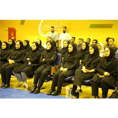 دیدار صمیمانه مدیرعامل شرکت عملیات غیرصنعتی و خدمات صنایع پتروشیمی با پرسنل واحد امور ورزش 12