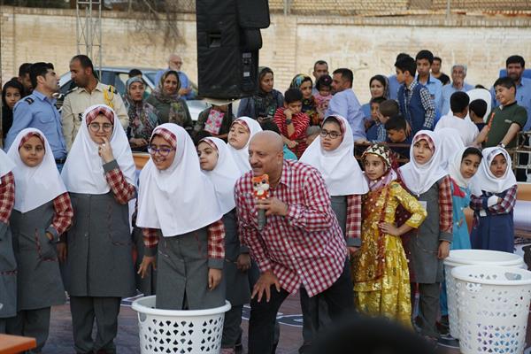 کودکان شهرک بعثت میزبانان پرشور مسابقه محله بودند+تصاویر