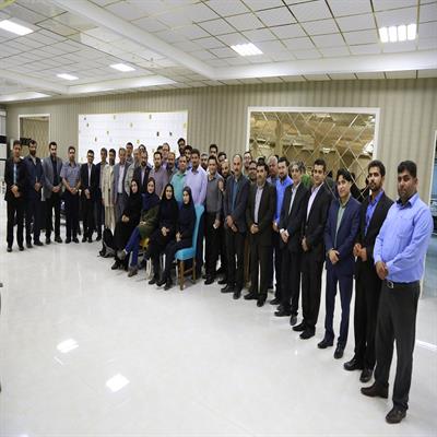 نشست صمیمی مدیر روابط عمومی شرکت صنایع پتروشیمی خلیج فارس 1