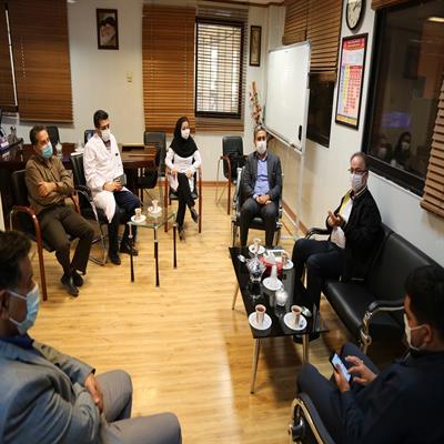 تقدیر از کادر درمانی 8