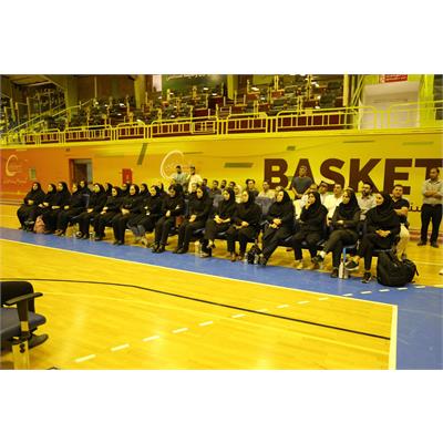 دیدار صمیمانه مدیرعامل شرکت عملیات غیرصنعتی و خدمات صنایع پتروشیمی با پرسنل واحد امور ورزش 13