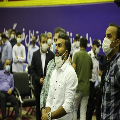 اهدا البسه ورزشی 19