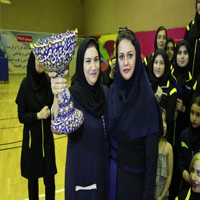 مسابقات ورزشی زنان و دختران پتروشیمی کشور2 7