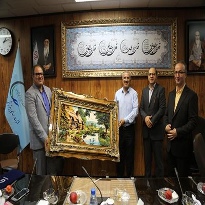 تقدیر از مدیرعامل سابق و خیر مقدم به مدیرعامل جدید شرکت عملیات غیرصنعتی 2