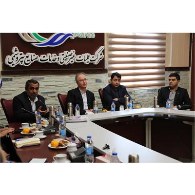 جلسه هماهنگی پنجمین دوره جشنواره استعدادیابی پتروماه برگزار شد. 2