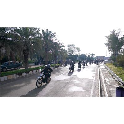 برگزاری مراسم نمادین استقبال از ورود حضرت امام خمینی (ره) در فرودگاه بندرماهشهر 7