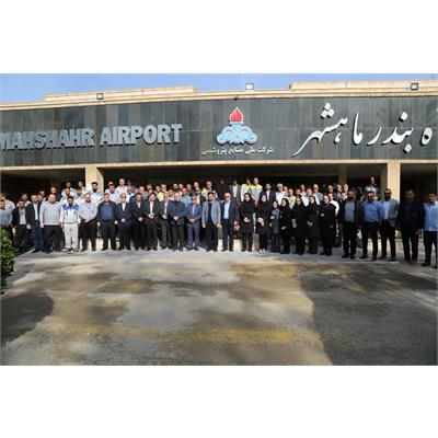 دیدار صمیمانه مدیر عامل و اعضای هیئت مدیره شرکت عملیات غیرصنعتی ماهشهر با همکاران حمل و نقل 2