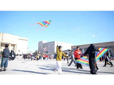 پرواز شادی بادبادک‌ها در آسمان چهار منطقه؛ جشنواره بادبادک‌ها میزبان کودکان بود