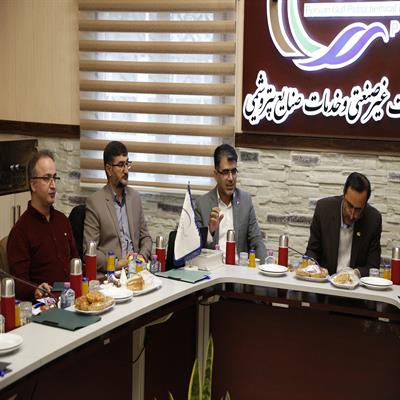 جلسه مدیر عامل هلدینگ و مدیران عامل  13