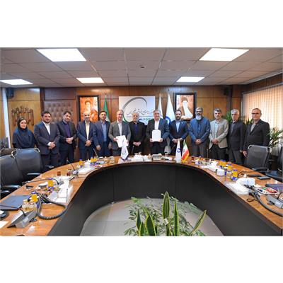 امضای قرارداد همکاری برای توسعه خدمات پتروکارت 2