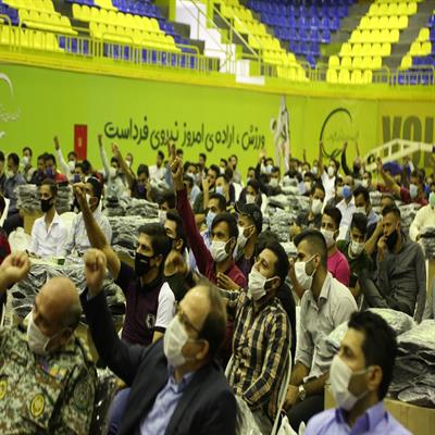 اهدا البسه ورزشی 11