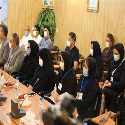 تقدیر از کادر درمان 6