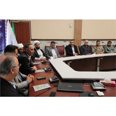 اهدای 10هزار کارت خرید به مددجویان کمیته امداد و بهزیستی بندرماهشهر و بندرامام خمینی(ره)  4