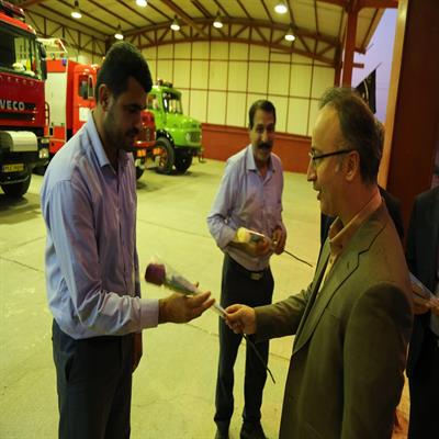 دیدار مدیرعامل با آتش نشانان 8