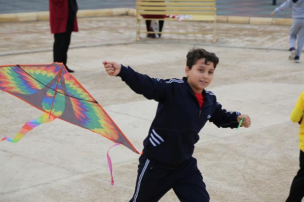 برگزاری جشنواره پرواز بادبادک ها در شهرک بعثت